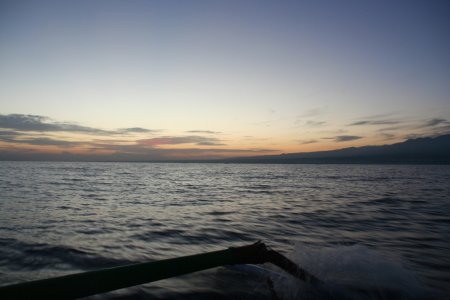 6 uur in de ochtend in de baai bij Lovina
